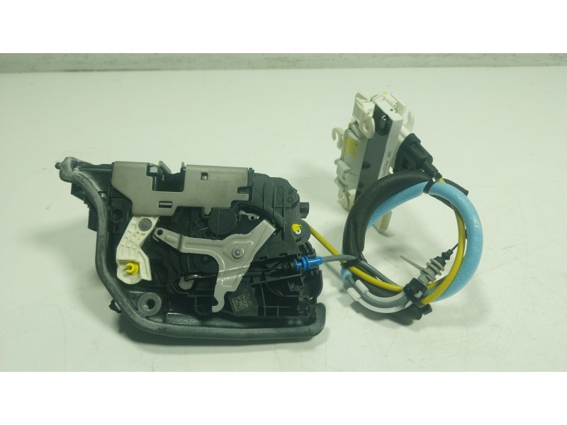 Recambio de cerradura puerta delantera derecha para bmw 8 gran coupe (g16, f93) 840 i xdrive referencia OEM IAM  5121747770202 