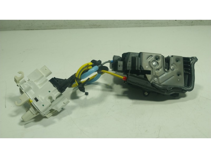 Recambio de cerradura puerta trasera derecha para bmw 8 gran coupe (g16, f93) 840 i xdrive referencia OEM IAM  5122747770403 