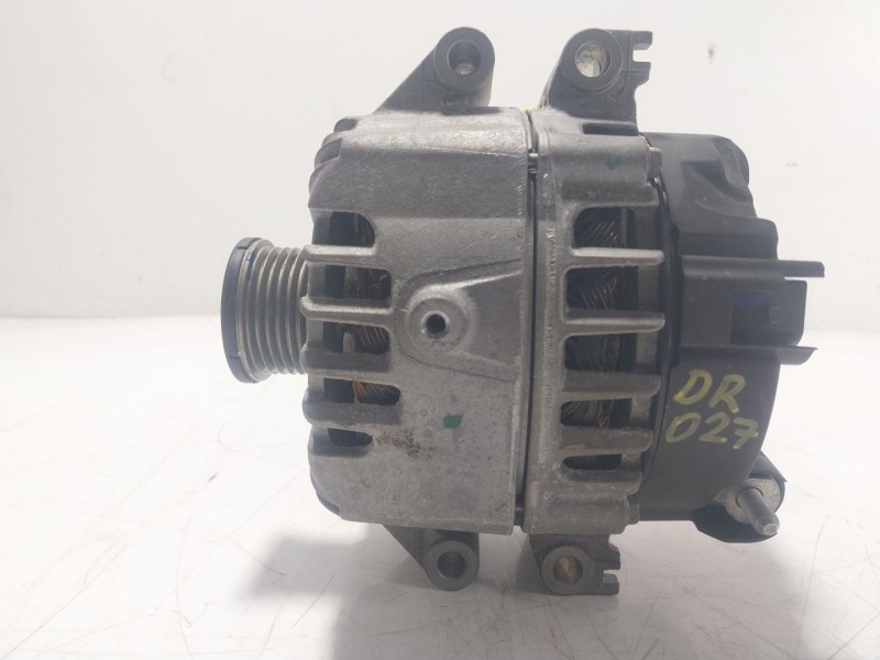 Recambio de alternador para bmw x6 (g06, f96) m referencia OEM IAM  7852129 