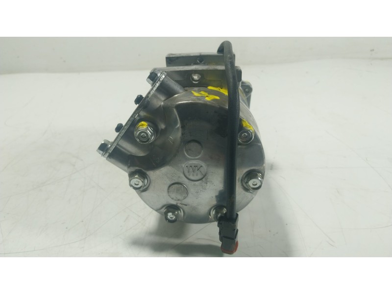 Recambio de compresor aire acondicionado para scania p,g,r,t - series p 360, r 360 referencia OEM IAM  NISSENS 89035 