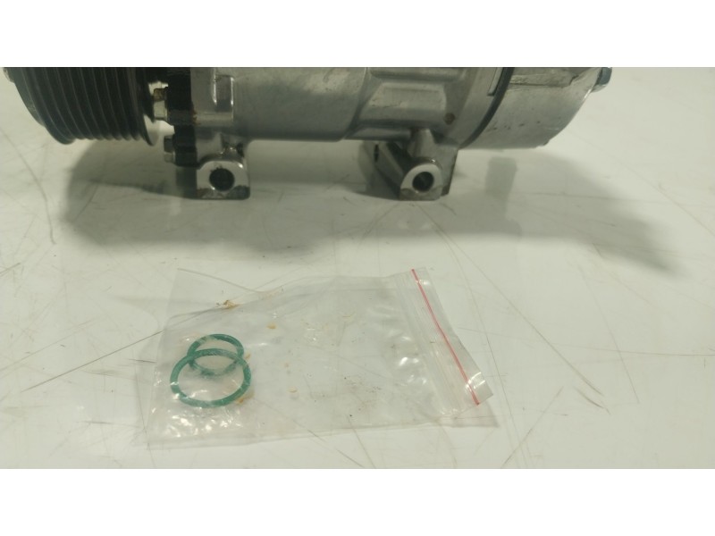 Recambio de compresor aire acondicionado para scania p,g,r,t - series p 360, r 360 referencia OEM IAM  NISSENS 89035 