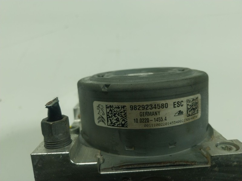 Recambio de abs para peugeot 2008 i (cu_) 1.5 bluehdi 100 referencia OEM IAM 1682605480 9829234580 