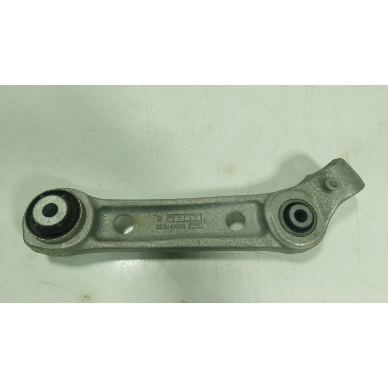 Recambio de brazo suspension inferior delantero derecho para bmw 5 (g30, f90) 530 d xdrive referencia OEM IAM 31106861182 311268