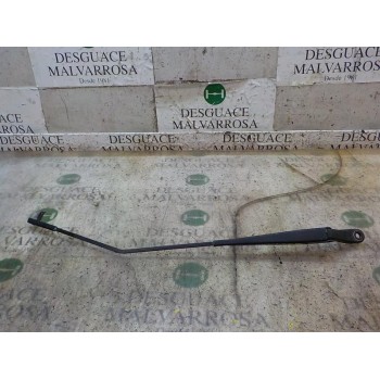 BRAZO LIMPIA DELANTERO DERECHO 