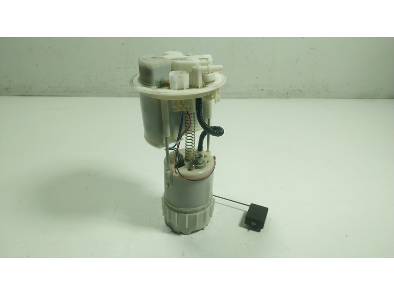 Recambio de aforador para peugeot 108 1.2 referencia OEM IAM  770200H040 