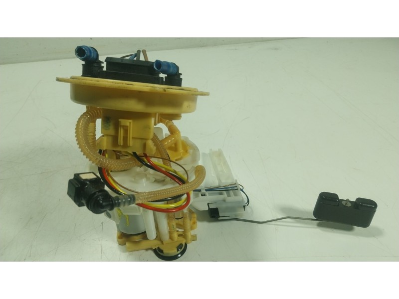 Recambio de aforador para audi a5 (f53, f5p) 2.0 tdi referencia OEM IAM  8W0919088K 