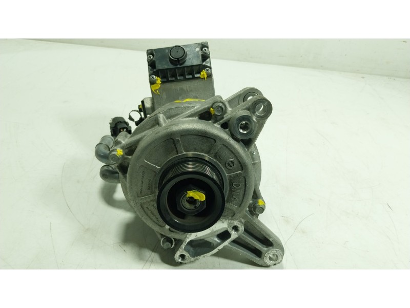 Recambio de alternador para kia niro i (de) 1.6 gdi hybrid referencia OEM IAM  3739003900 
