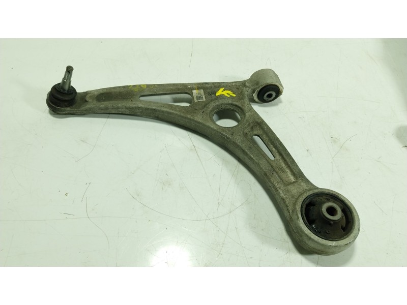 Recambio de brazo suspension inferior delantero izquierdo para kia niro i (de) 1.6 gdi hybrid referencia OEM IAM   
