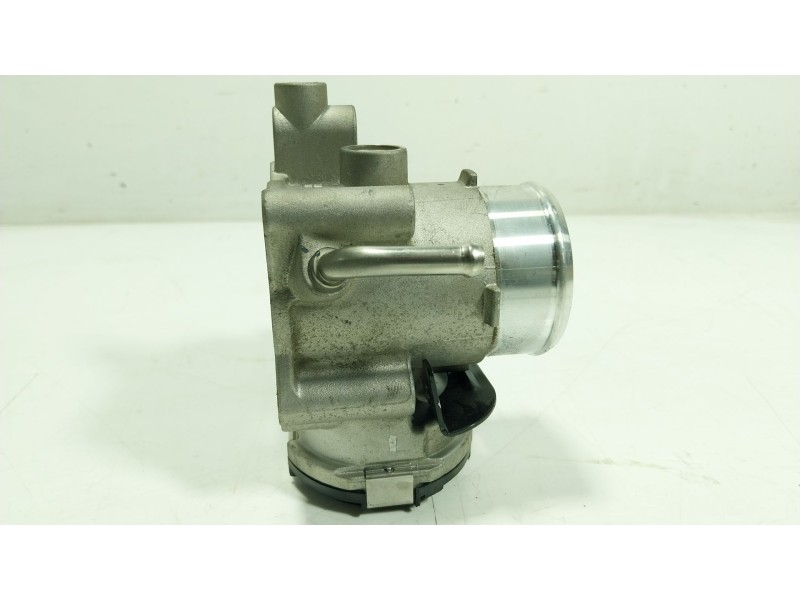 Recambio de caja mariposa para kia niro i (de) 1.6 gdi hybrid referencia OEM IAM  3510003HA0 