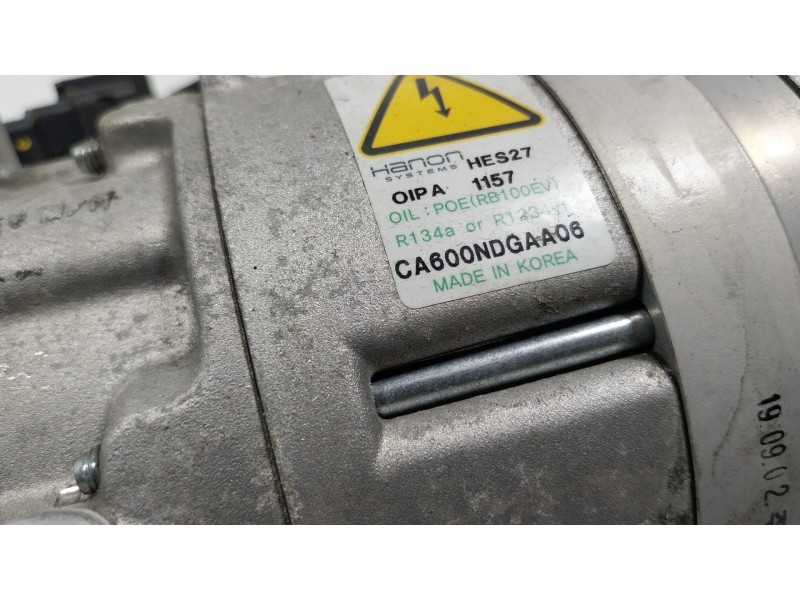 Recambio de compresor aire acondicionado para kia niro i (de) 1.6 gdi hybrid referencia OEM IAM  CA600NDGAA06 