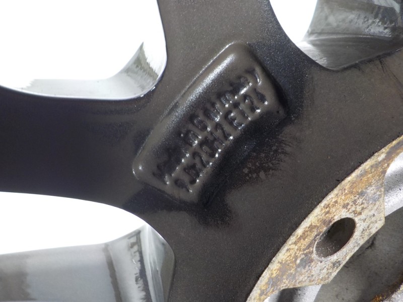 Recambio de llanta para porsche macan (typ ) s referencia OEM IAM 95B601025MOC6  