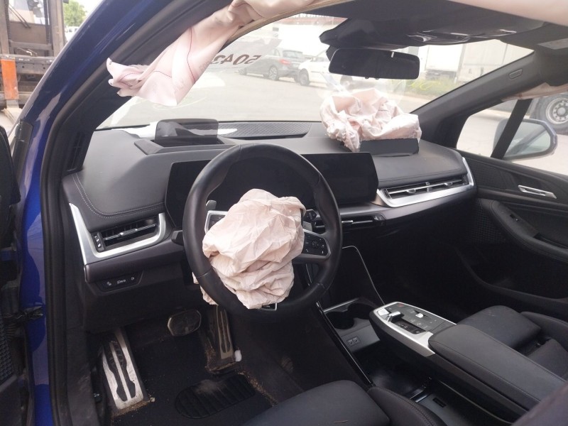 bmw 2 active tourer (u06) del año 2022