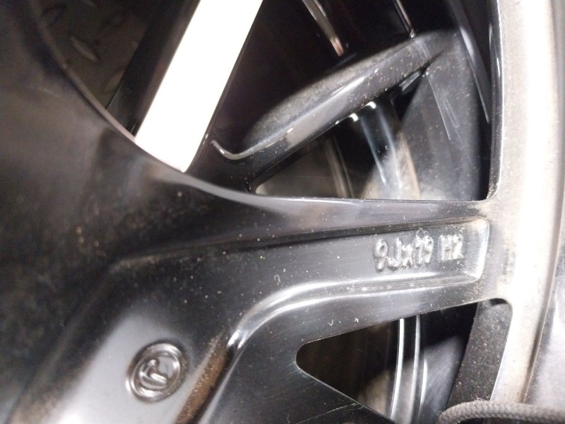 Recambio de juego llantas para bmw 5 (g30, f90) 530 d xdrive referencia OEM IAM 36118747234 8747406 36118747235