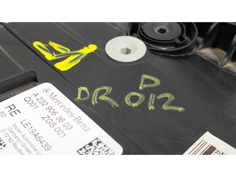 Recambio de faro derecho para mercedes-benz sl (r232) 55 amg 4-matic+ (232.480) referencia OEM IAM A2329061602 A2329063603 