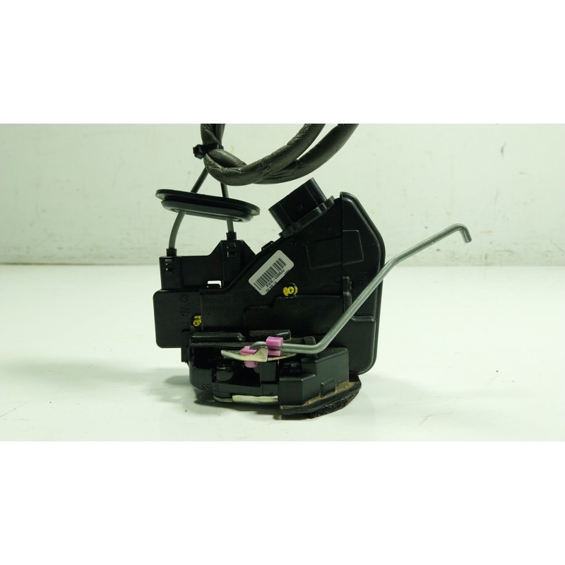 Recambio de cerradura puerta trasera izquierda para kia niro i (de) 1.6 gdi hybrid referencia OEM IAM  81410G5000 