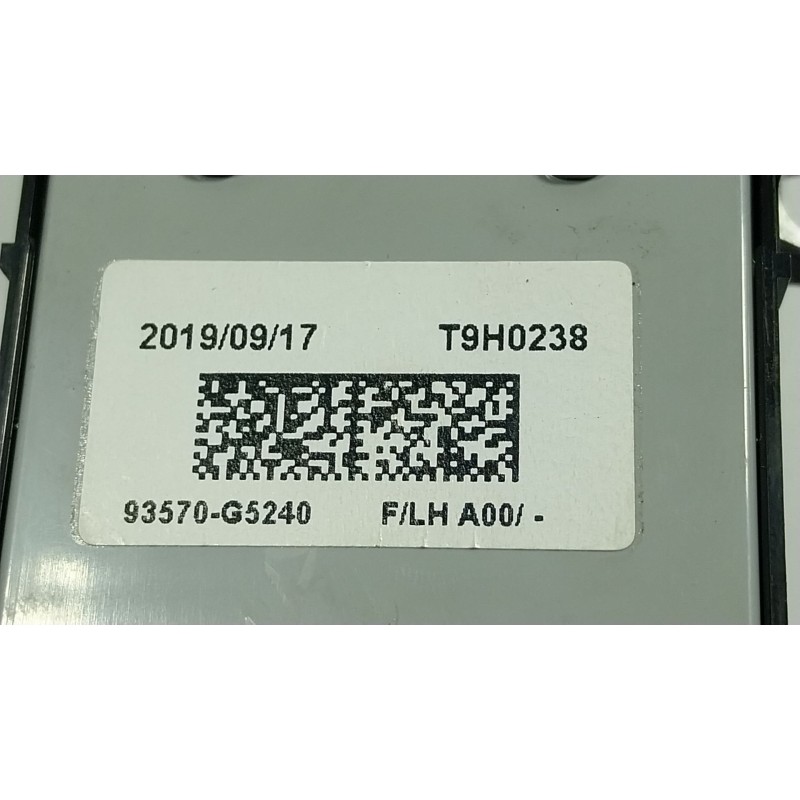 Recambio de mando elevalunas delantero izquierdo para kia niro i (de) 1.6 gdi hybrid referencia OEM IAM  93570G5240 