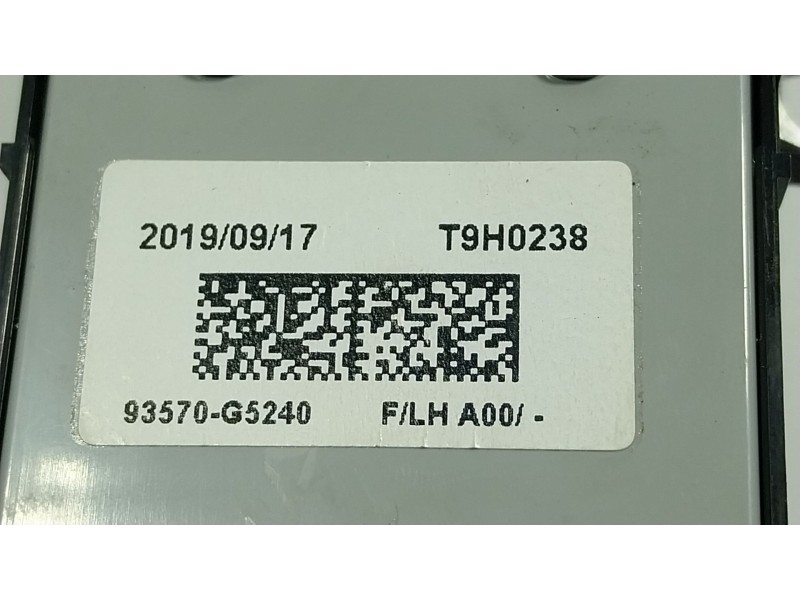 Recambio de mando elevalunas delantero izquierdo para kia niro i (de) 1.6 gdi hybrid referencia OEM IAM  93570G5240 