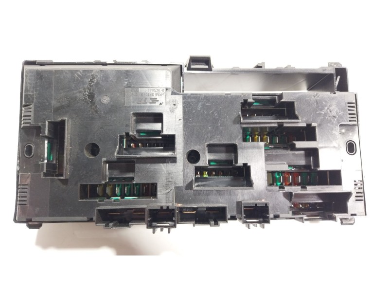 Recambio de caja reles / fusibles para bmw 6 gran coupe (f06) 640 i referencia OEM IAM  925281503 