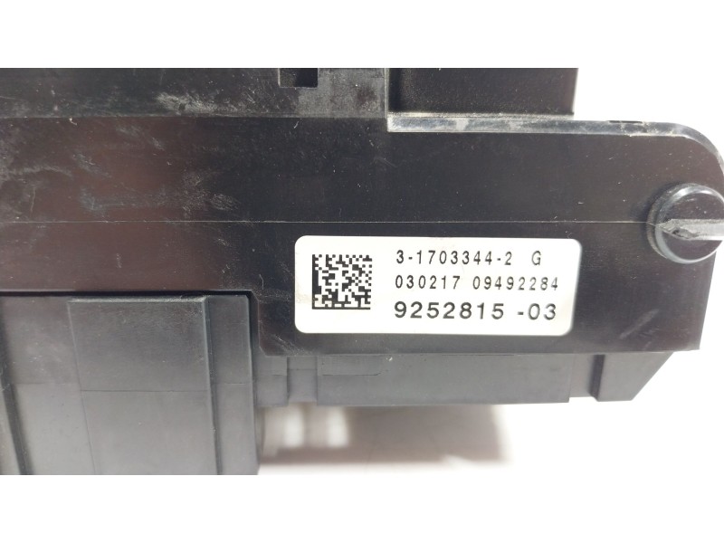 Recambio de caja reles / fusibles para bmw 6 gran coupe (f06) 640 i referencia OEM IAM  925281503 