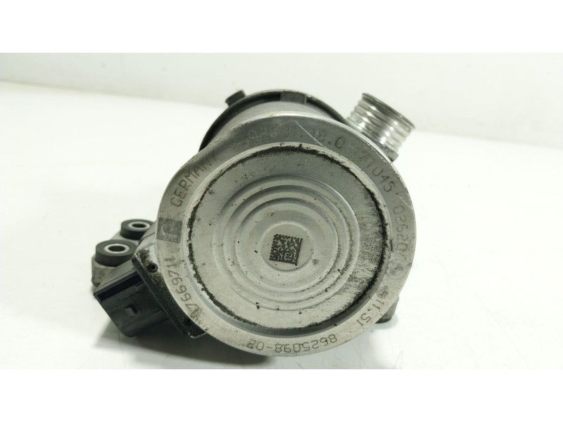 Recambio de bomba agua para bmw 6 gran coupe (f06) 640 i referencia OEM IAM  328889050 