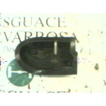 MANETA INTERIOR DELANTERA DERECHA 