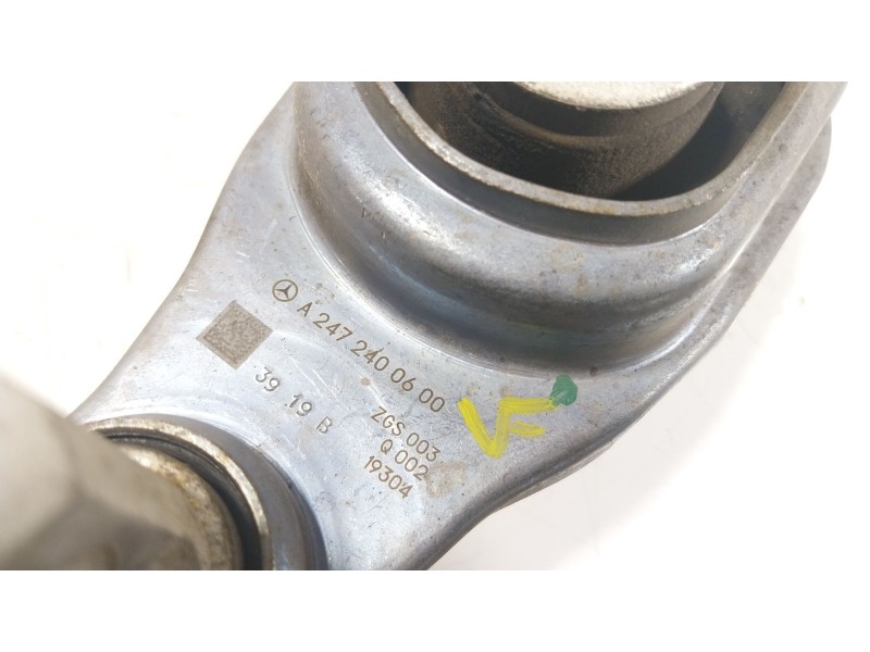 Recambio de soporte motor derecho para mercedes-benz cla (c118) cla 200 (118.387) referencia OEM IAM  A2472400600 