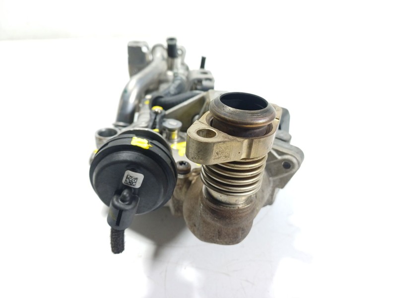 Recambio de valvula egr para bmw 1 (f20) 116 d referencia OEM IAM  11717810871 