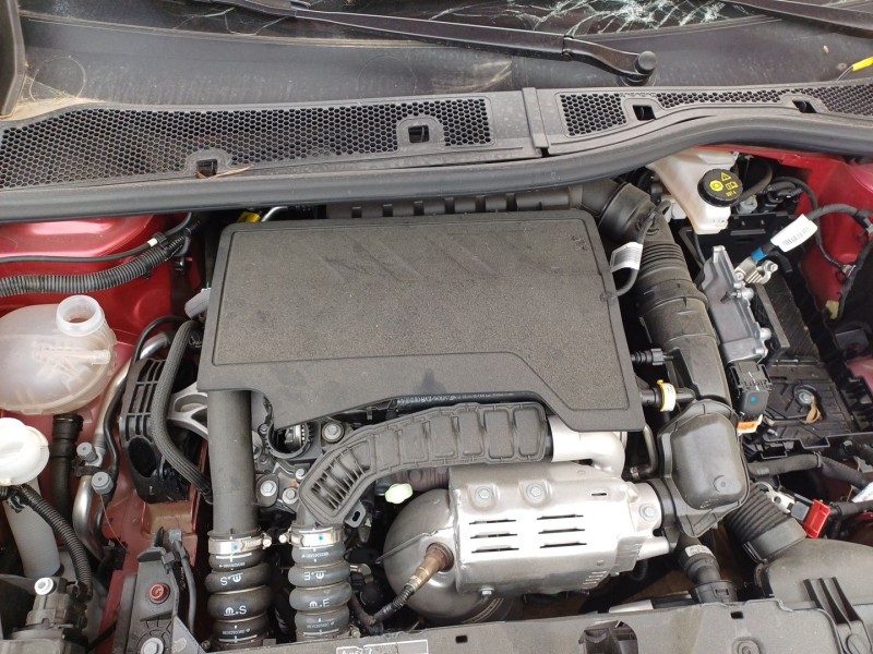 peugeot 2008 ii (ud_, us_, uy_, uj_, ur_, uc_) del año 2024