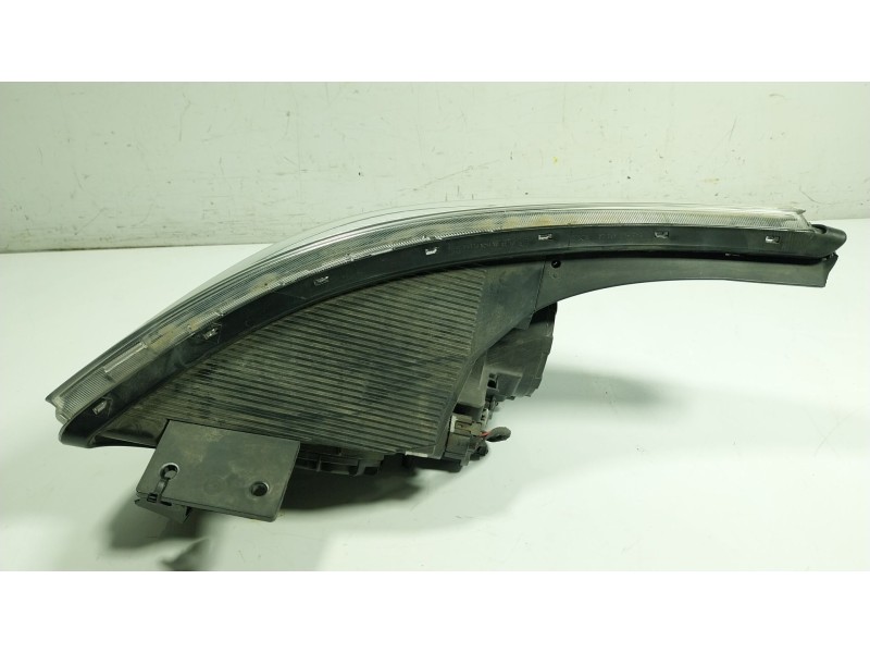 Recambio de faro derecho para kia niro i (de) 1.6 gdi hybrid referencia OEM IAM   