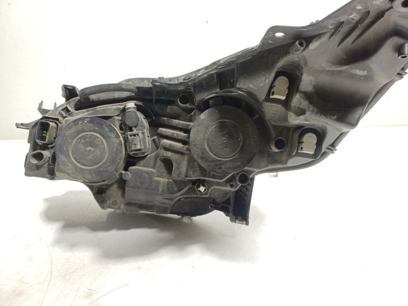 Recambio de faro derecho para peugeot 508 i (8d_) 2.0 hdi referencia OEM IAM  9687580180 