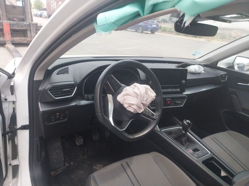 seat leon (kl1, klg) del año 2023