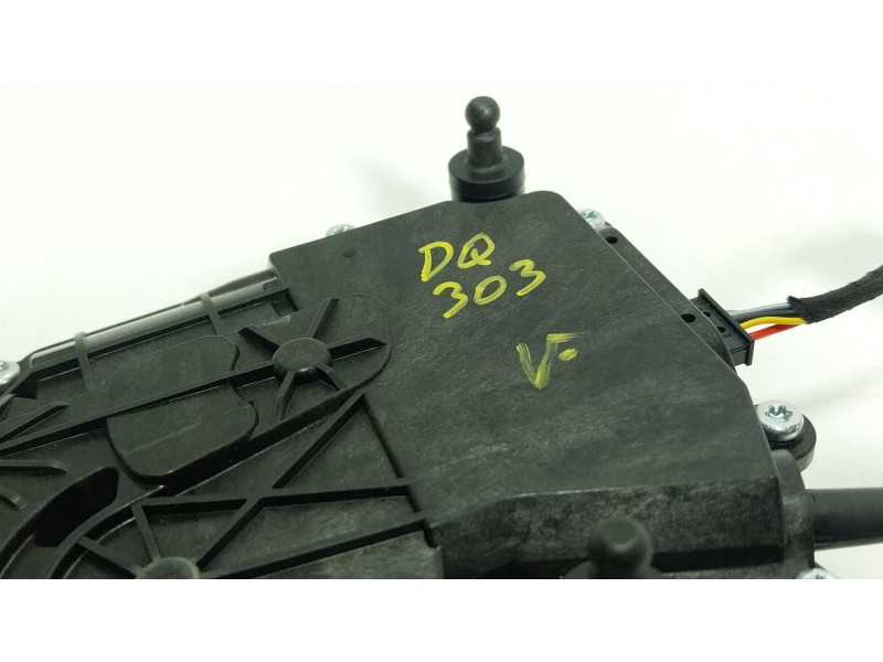 Recambio de cerradura maletero / porton para bmw 8 gran coupe (g16, f93) 840 i xdrive referencia OEM IAM  UK744101411 