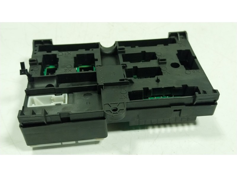 Recambio de caja reles / fusibles para bmw 8 gran coupe (g16, f93) 840 i xdrive referencia OEM IAM  6114871312703 