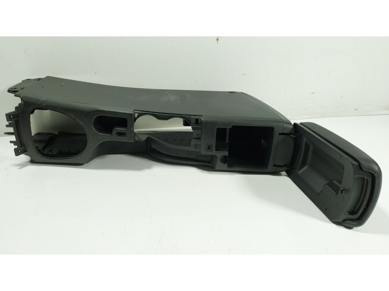 Recambio de apoyabrazos central para nissan qashqai i (j10, nj10) 1.6 referencia OEM IAM   