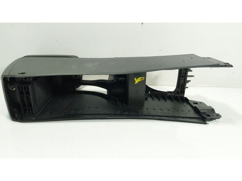 Recambio de apoyabrazos central para nissan qashqai i (j10, nj10) 1.6 referencia OEM IAM   