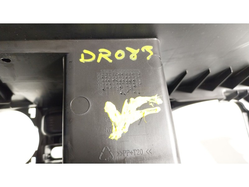 Recambio de apoyabrazos central para nissan qashqai i (j10, nj10) 1.6 referencia OEM IAM   