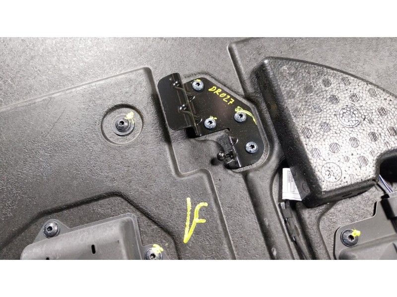 Recambio de bandeja trasera para bmw x6 (g06, f96) m referencia OEM IAM  944805304 