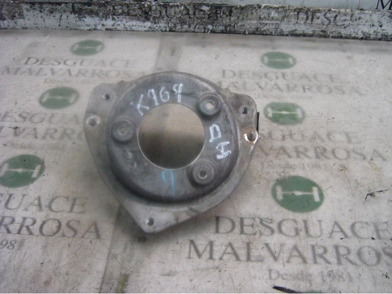 Recambio de soporte brazo suspension delantero izquierdo para peugeot 407 st confort referencia OEM IAM   