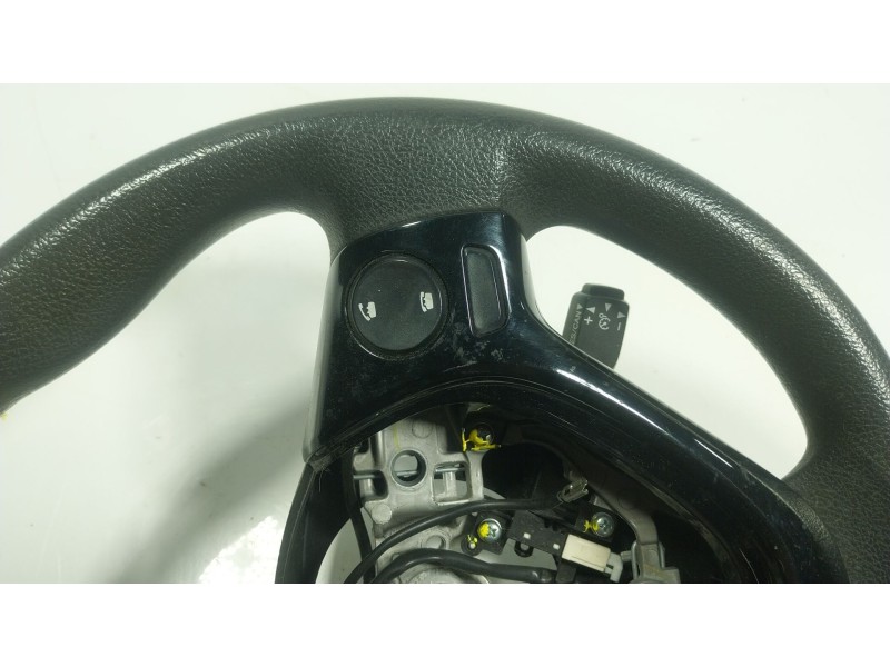 Recambio de volante para peugeot 108 1.2 referencia OEM IAM  451800H059 