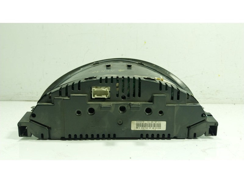 Recambio de cuadro instrumentos para mercedes-benz clase c (w203) berlina 180 (203.035) referencia OEM IAM  A2035404548 