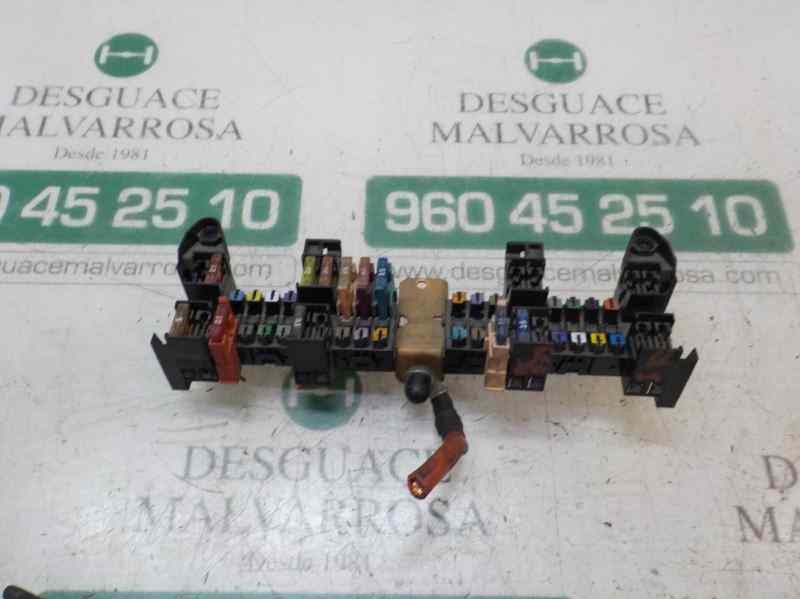 Recambio de caja reles / fusibles para mercedes-benz vito (w639) basic, combi 111 cdi compacto (639.601) referencia OEM IAM   