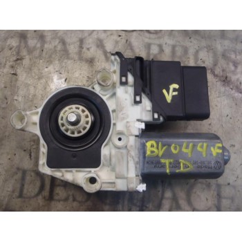 MOTOR ELEVALUNAS TRASERO DERECHO 