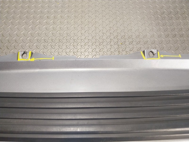 Recambio de paragolpes trasero para land rover discovery iv (l319) 3.0 td 4x4 referencia OEM IAM   