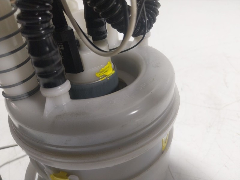 Recambio de aforador para dacia sandero ii 1.0 tce 90 gpf referencia OEM IAM 172021904R  