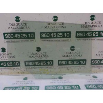 CRISTAL PUERTA TRASERO DERECHO 82G845206 