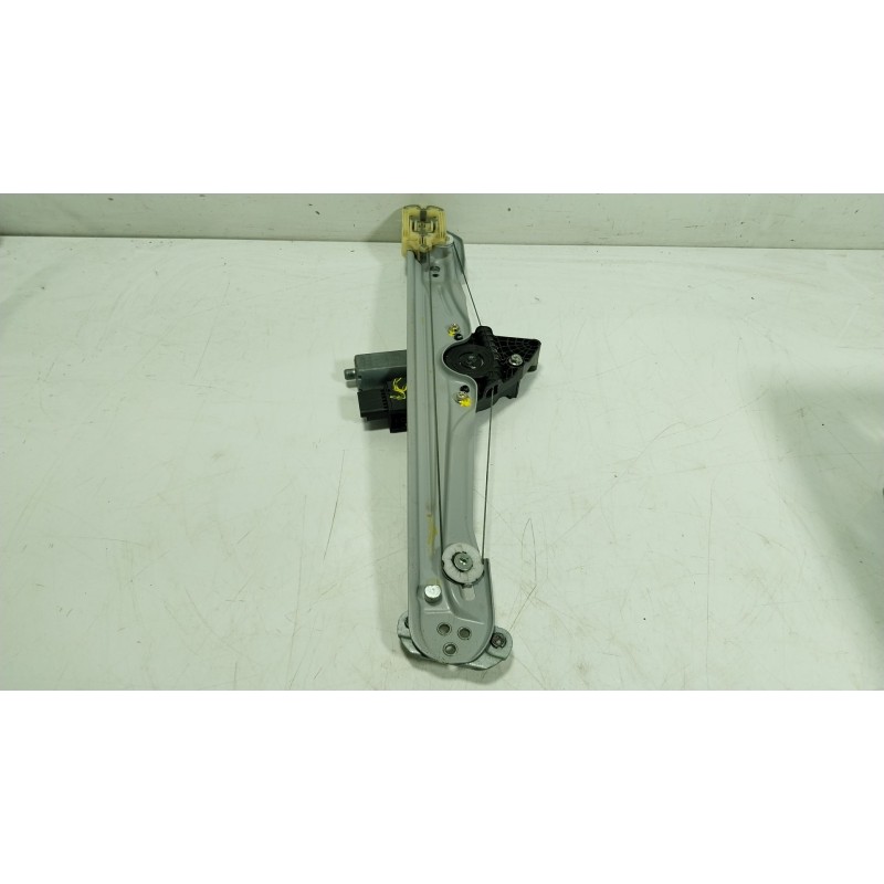 Recambio de elevalunas delantero derecho para opel crossland x / crossland (p17, p2qo) 1.2 (75) referencia OEM IAM   