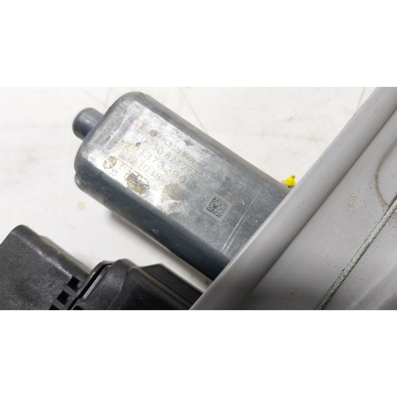 Recambio de elevalunas trasero derecho para opel crossland x / crossland (p17, p2qo) 1.2 (75) referencia OEM IAM   