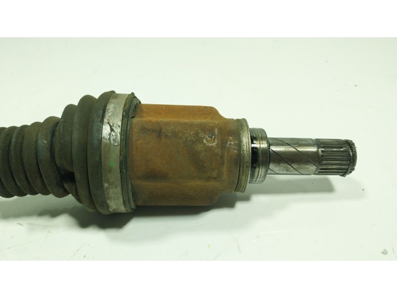 Recambio de transmision izquierda para renault captur i (j5_, h5_) 0.9 tce 90 referencia OEM IAM  391016376R 