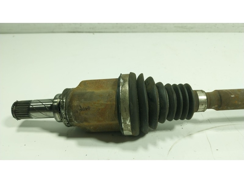 Recambio de transmision derecha para renault captur i (j5_, h5_) 0.9 tce 90 referencia OEM IAM  391007556R 