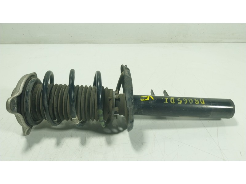 Recambio de amortiguador delantero izquierdo para mercedes-benz cla (c118) cla 200 (118.387) referencia OEM IAM  A1183205200 